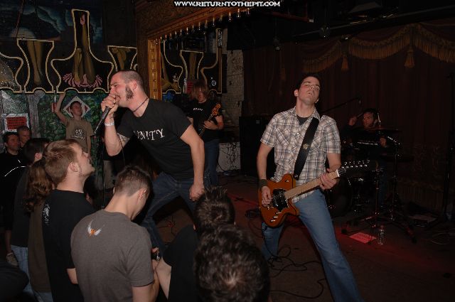 [seemless on Mar 26, 2006 at Ralph's Chadwick Square Rock Club (Worcester, MA)]