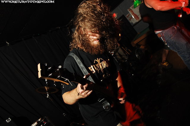 [severed survival on Aug 17, 2007 at Mark's Showplace (Bedford, NH)]
