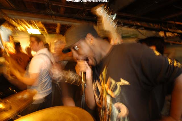 [shading the end on Jul 12, 2003 at Basement Party (Winchester, Ma)]
