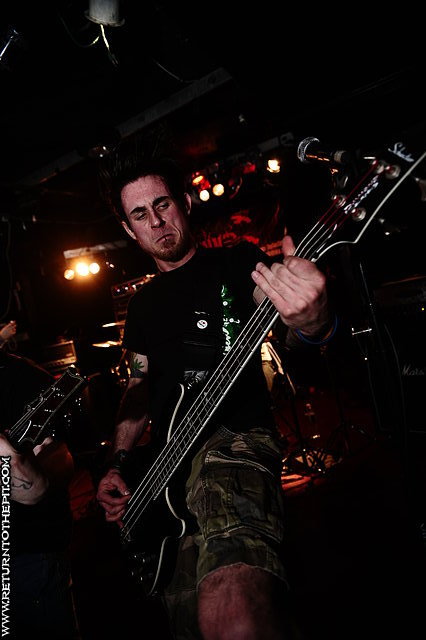 [shatter this world on Feb 8, 2009 at Dover Brick House (Dover, NH)]