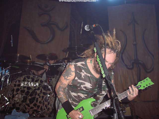[soulfly on Aug 17, 2002 at The Palladium (Worcester, MA)]