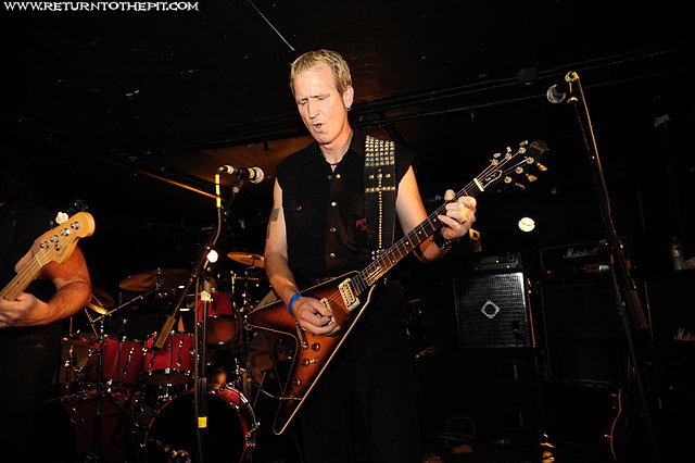 [steel assassin on Sep 13, 2008 at Middle East (Cambridge, Ma)]