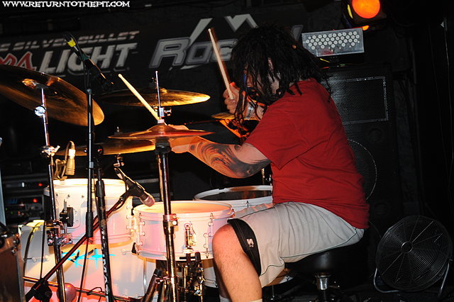[straight line stitch on Mar 28, 2008 at Mark's Showplace (Bedford, NH)]