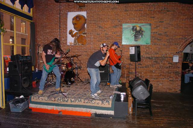 [suicide contest on May 14, 2005 at Evo's Art Space - downstairs (Lowell, Ma)]