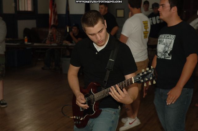 [the carrier on Sep 10, 2006 at Legion Hall #3 (Nashua, NH)]