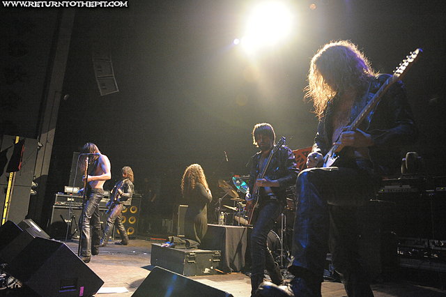[the devils blood on May 11, 2012 at the Palladium (Worcester, MA)]