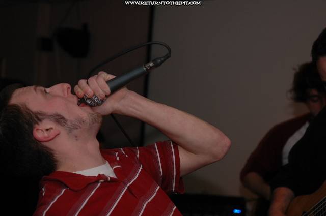 [the nicaea room on Feb 25, 2005 at Dee Dee's Lounge (Quincy, Ma)]