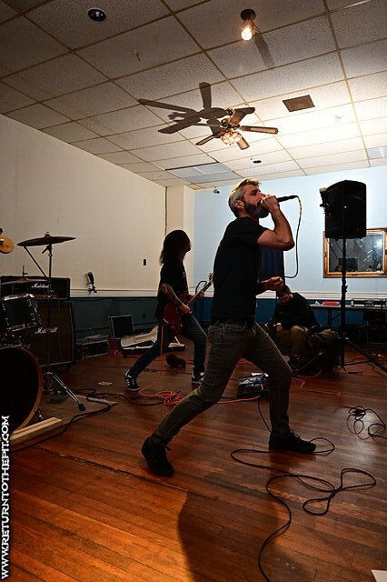 [the promised end on Apr 7, 2023 at Peabody VFW Post 1011 (Peabody, MA)]