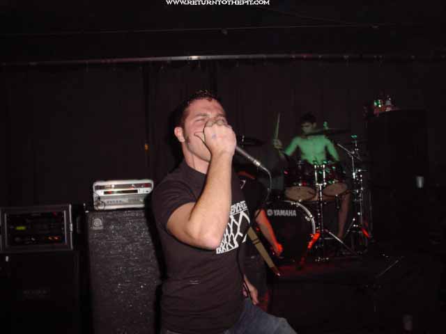 [the red chord on Oct 20, 2002 at Fat Cat's (Springfield, MA)]
