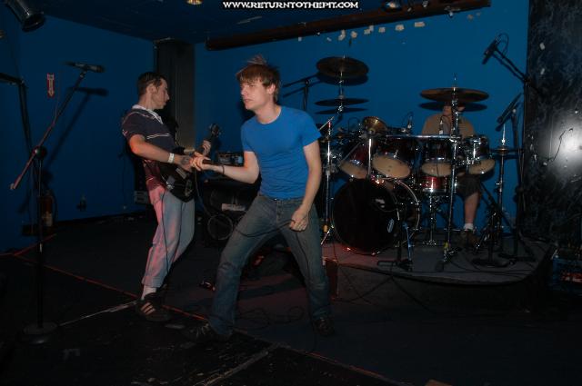 [the taste of silver on Sep 4, 2004 at Club Liquid (Leominster, Ma)]
