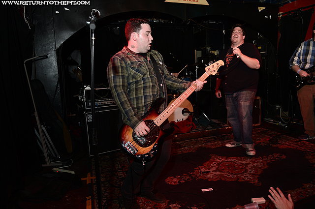 [the tin thistles on Sep 23, 2012 at Middle East (Cambridge, MA)]