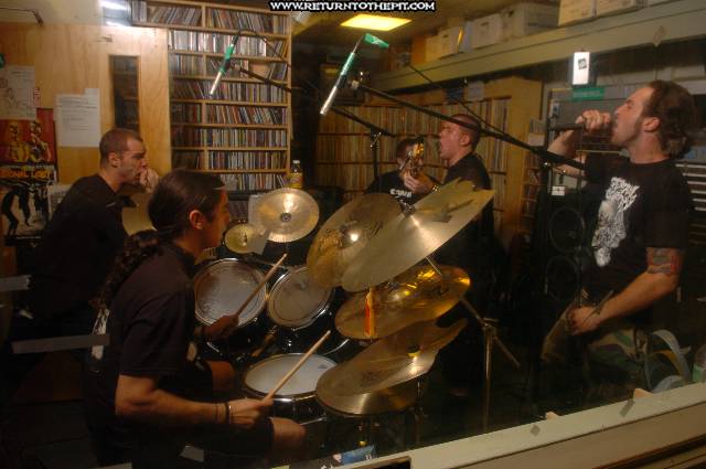 [throwing shrapnel on Jun 6, 2005 at Live in the WUNH Studios (Durham, NH)]
