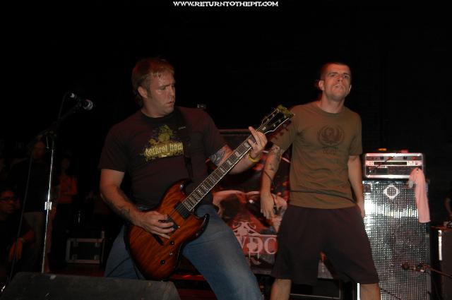 [throwdown on Sep 17, 2004 at the Palladium - First Stage (Worcester, Ma)]