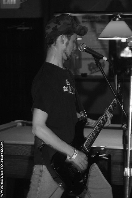 [tommy coma on Aug 17, 2007 at Mark's Showplace (Bedford, NH)]