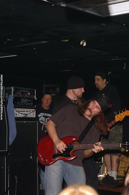 [trouble on Mar 24, 2007 at Mark's Showplace (Bedford, NH)]