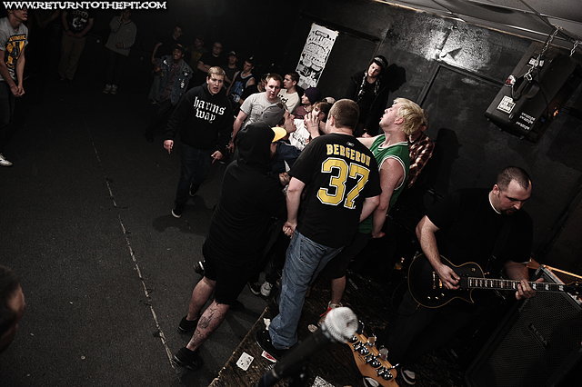 [villain on Apr 7, 2012 at Anchors Up (Haverhill, MA)]