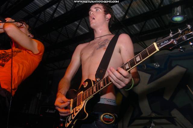 [when legends die on Oct 7, 2005 at Club Drifter's (Nashua, NH)]